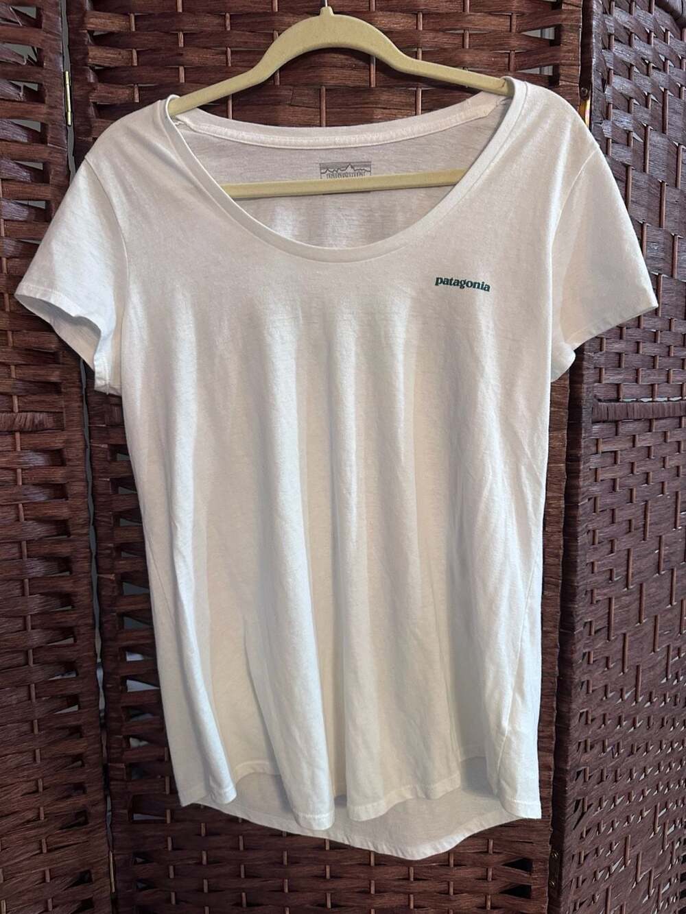 Patagonia T-Shirt White Organic Cotton Graphic Tee
